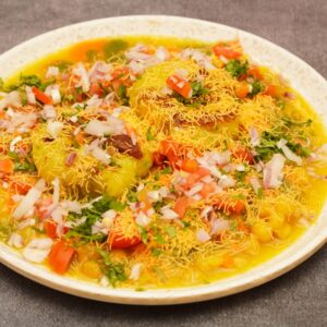 Best ragda pattice in Andheri served at Gupta Panipuri Center
